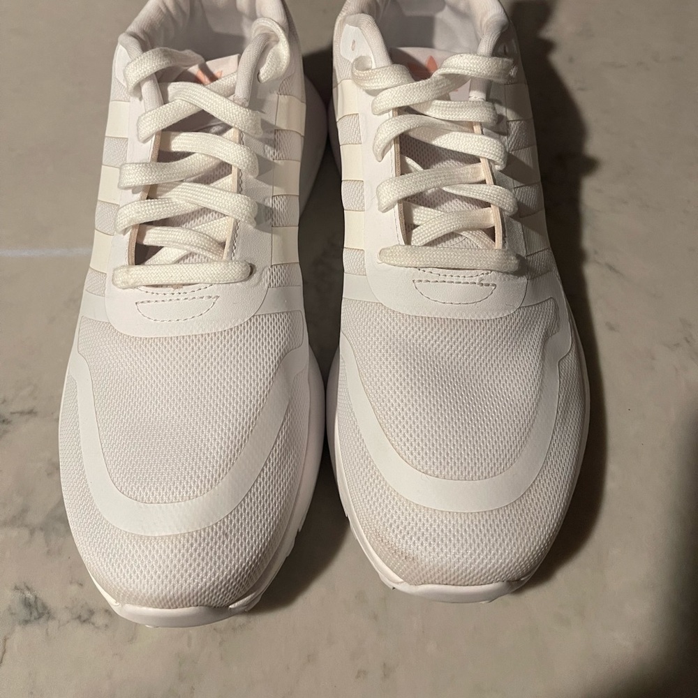 Adidas Tennis Shoes.